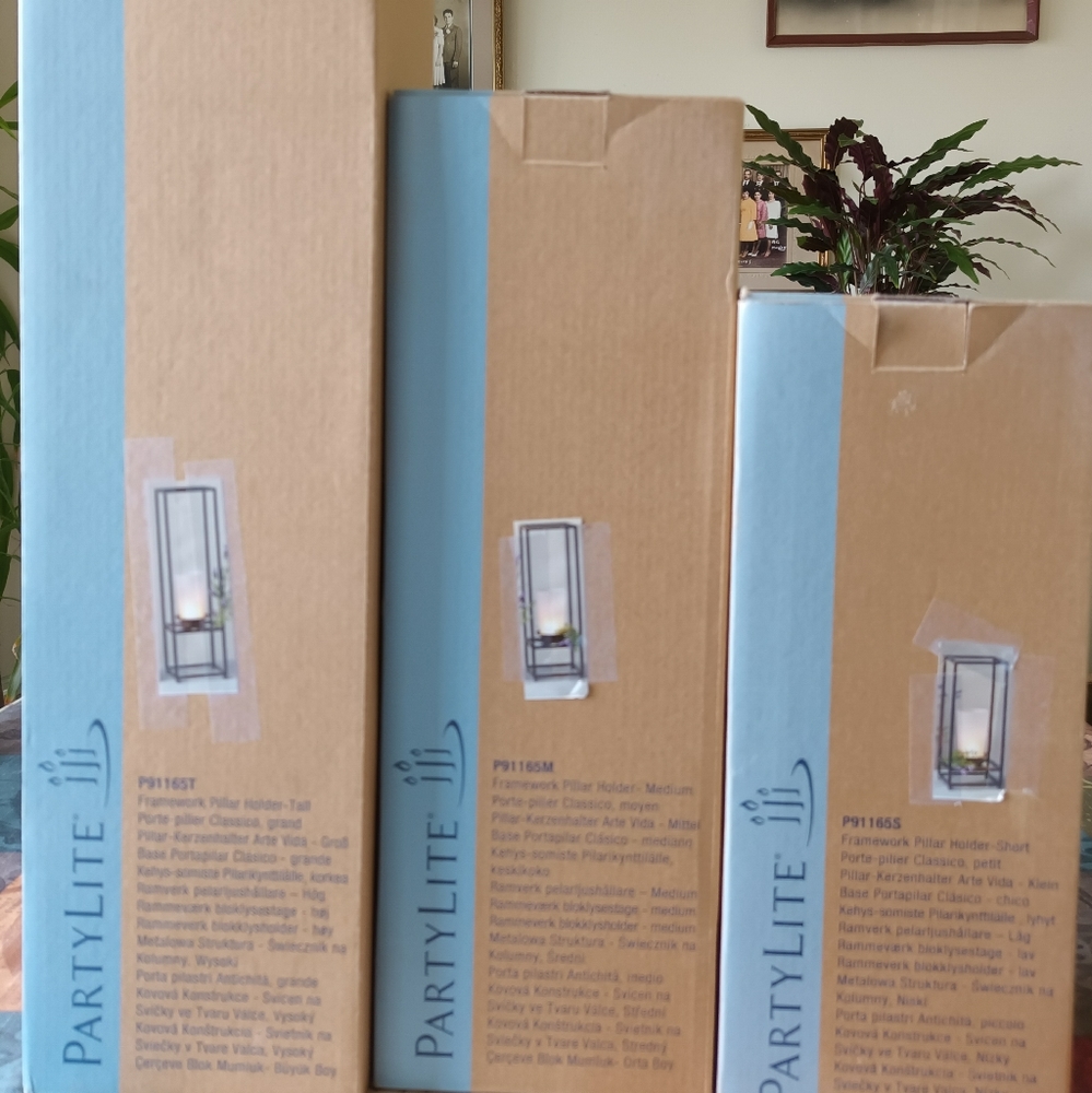 Framework Pillar Holder Trio